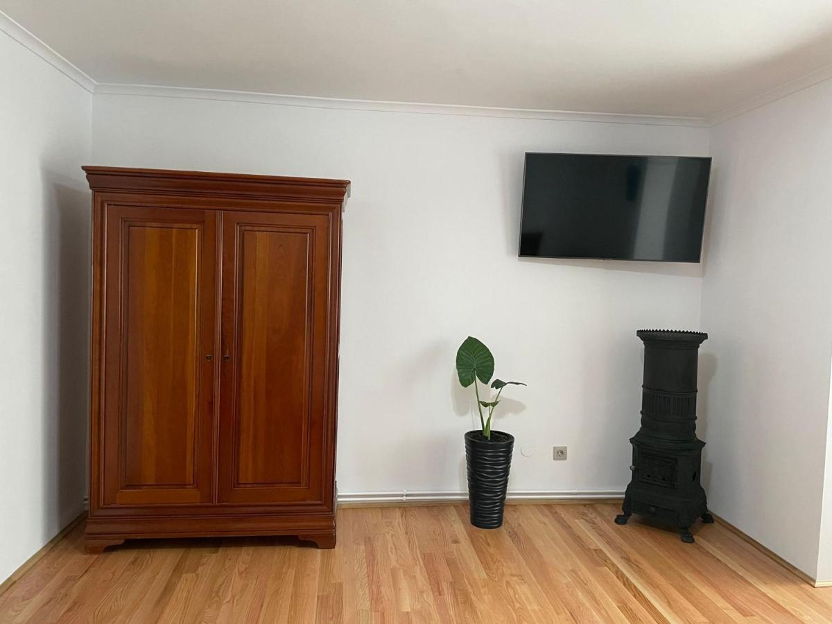 M & I Apartment 2 Тиргу-Муреш Екстер'єр фото
