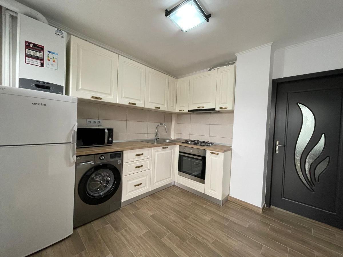 M & I Apartment 2 Тиргу-Муреш Екстер'єр фото